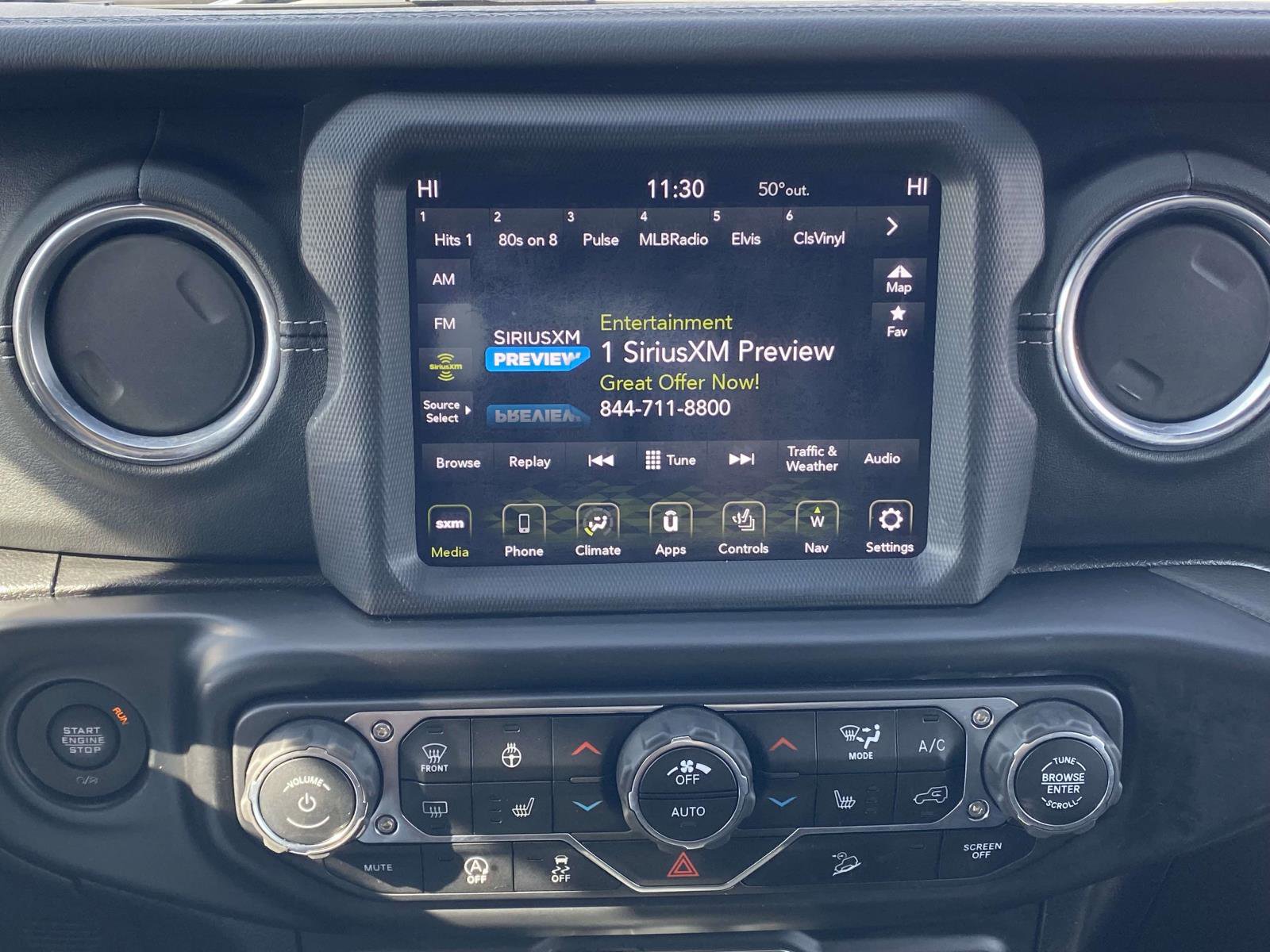 Used 2020 Jeep Wrangler Unlimited Sahara image 24
