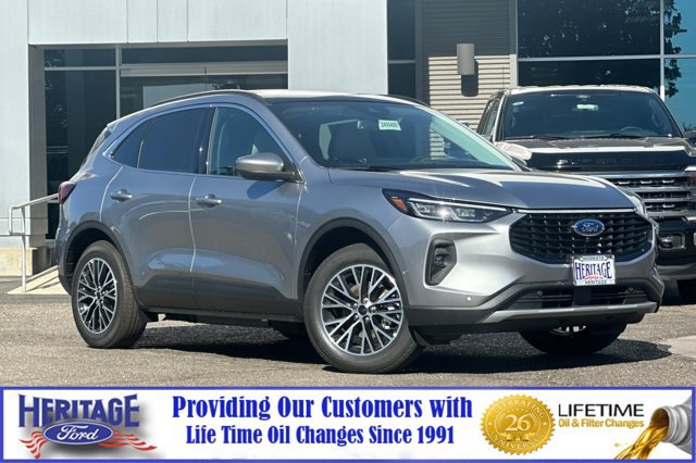 New 2024 Ford Escape SE w/ PHEV Premium Package