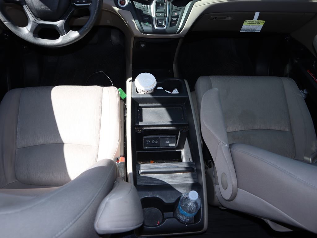Used 2019 Honda Odyssey EX image 8