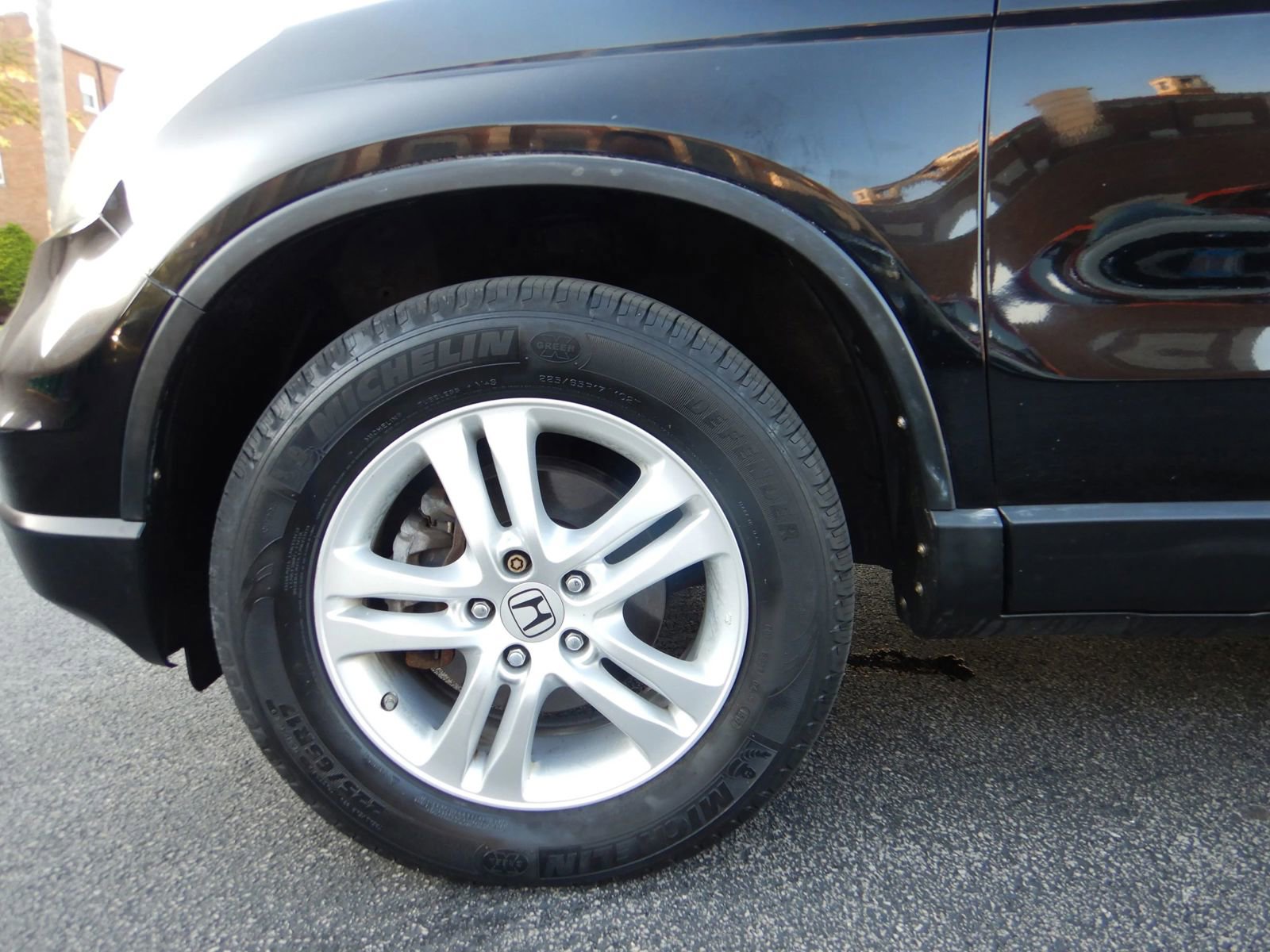 Used 2011 Honda CR-V EX-L image 16