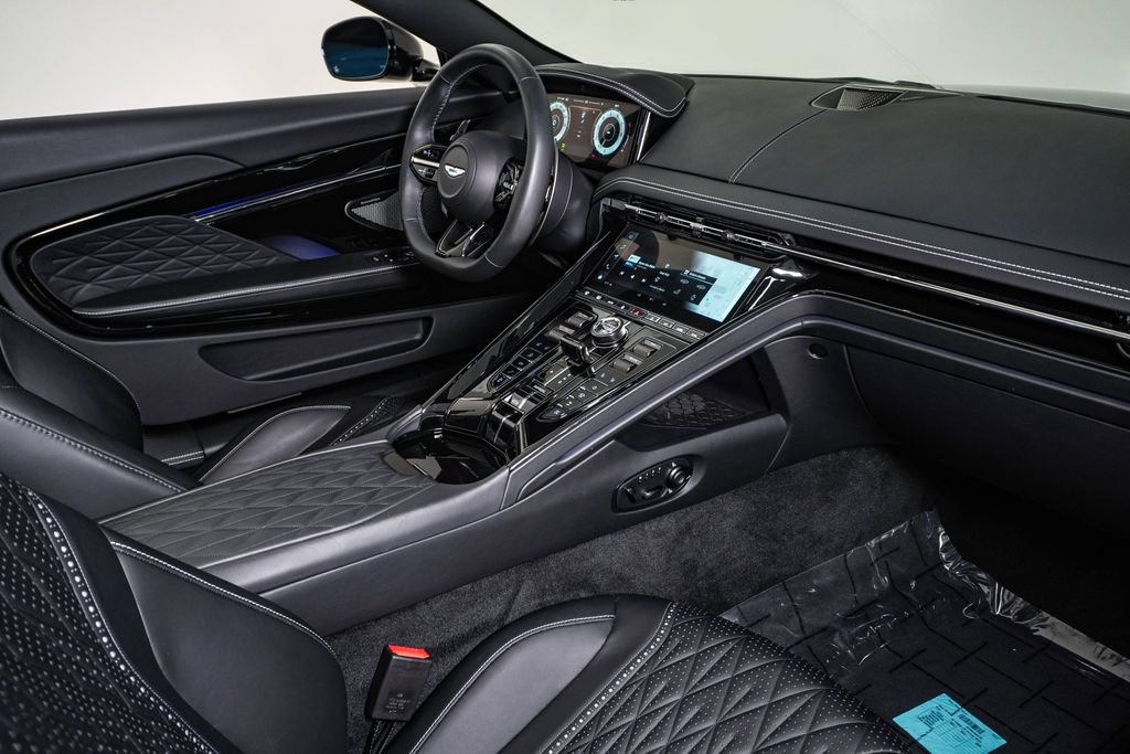 Used 2024 Aston Martin DB12 Convertible RWD image 19