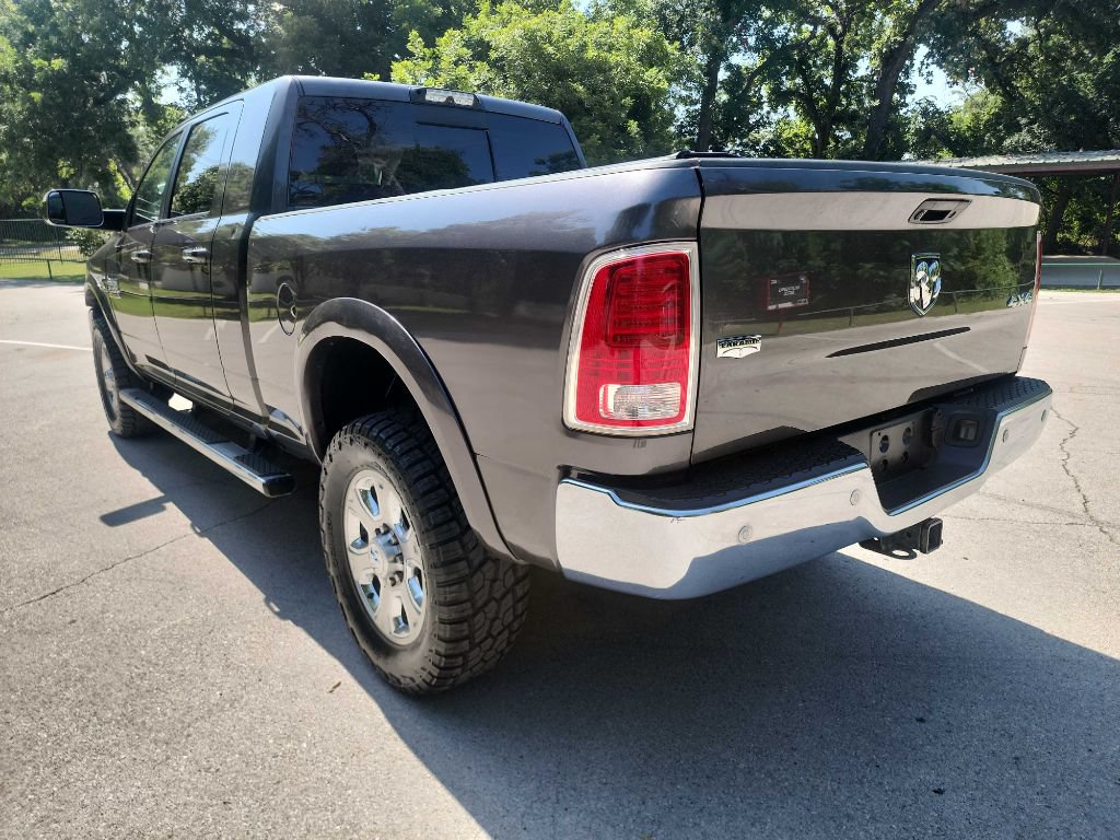 Used 2016 RAM 2500 Laramie AWD/4WD image 4