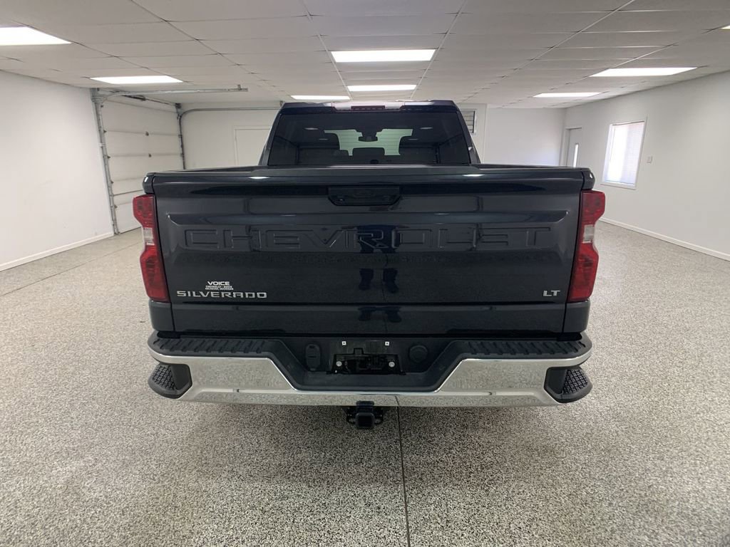 Used 2023 Chevrolet Silverado 1500 LT AWD/4WD image 7
