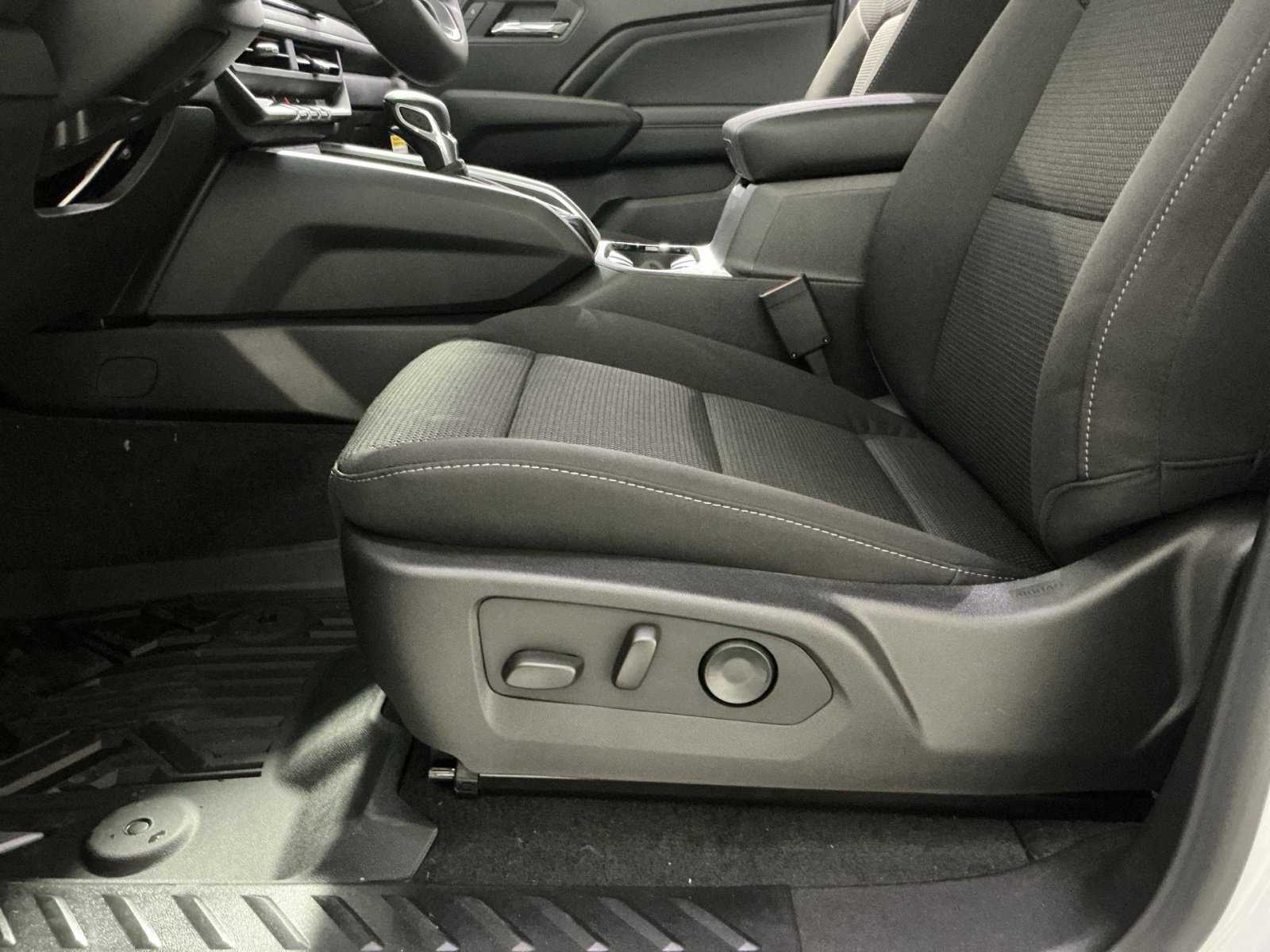 New 2026 Chevrolet Colorado LT w/ Advanced Trailering Package image 22