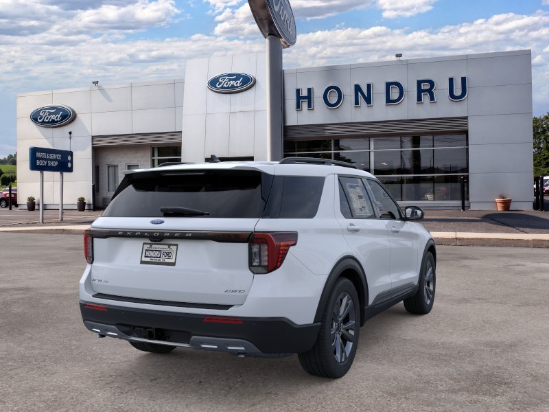 New 2026 Ford Explorer Active w/ Active Comfort Package AWD/4WD image 8