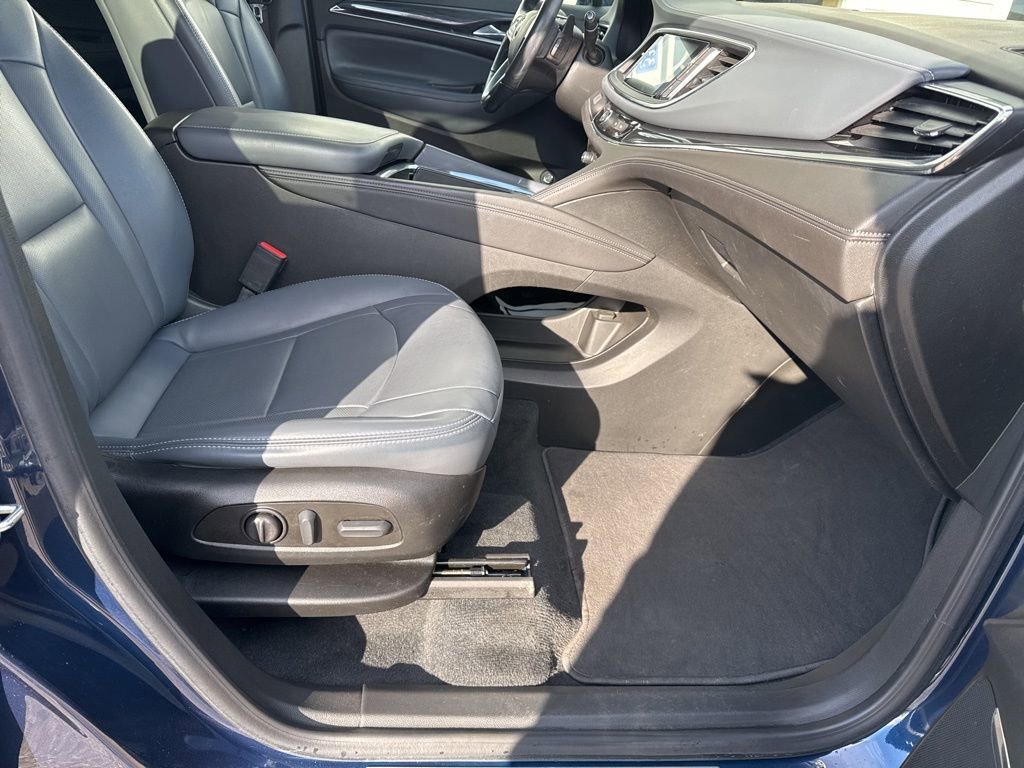 Certified 2023 Buick Enclave Essence image 45
