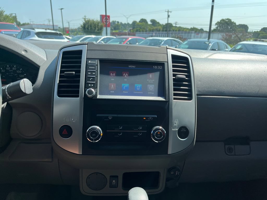 Used 2020 Nissan Frontier SV RWD image 15