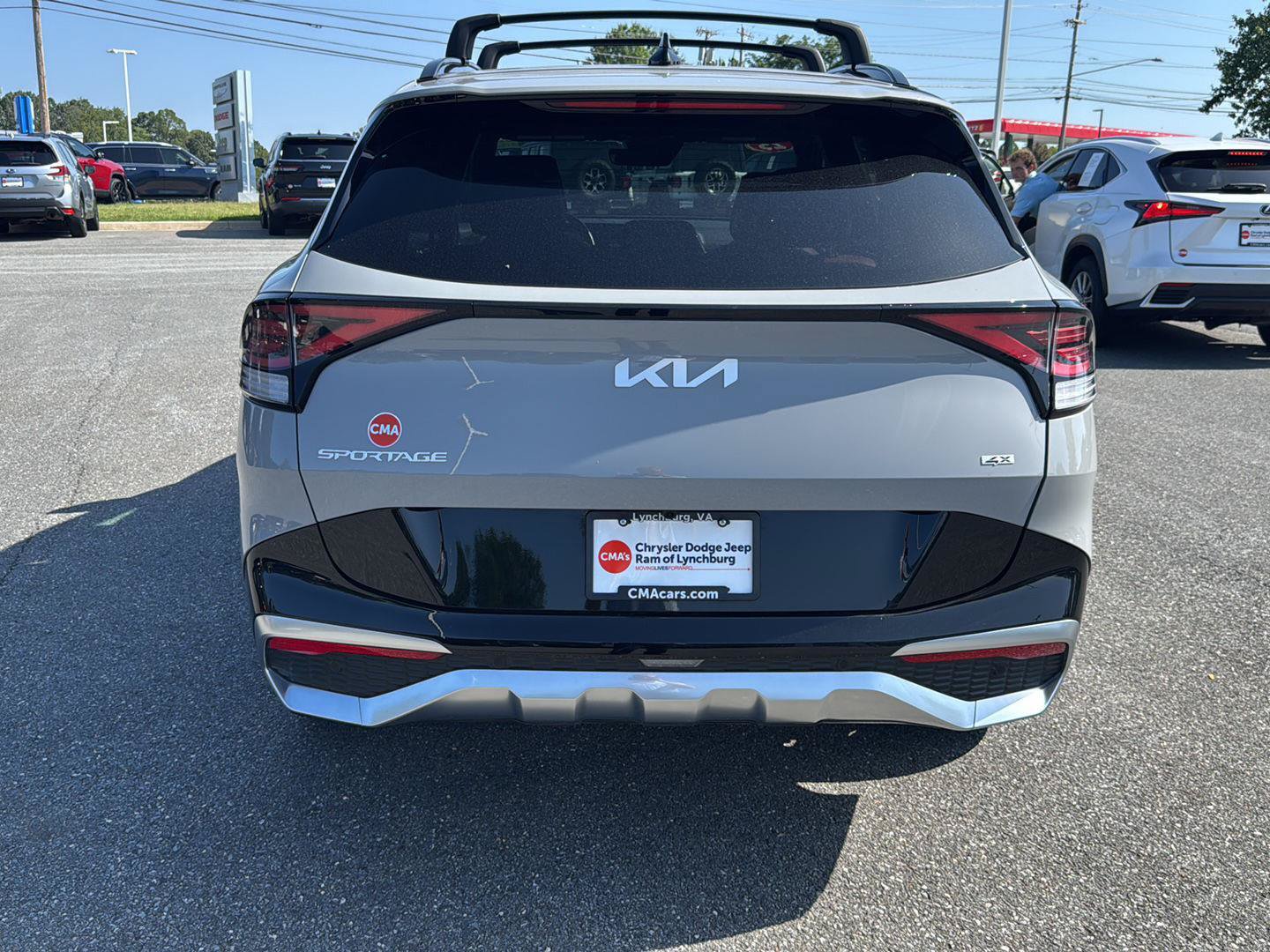 Used 2025 Kia Sportage SX AWD/4WD image 4