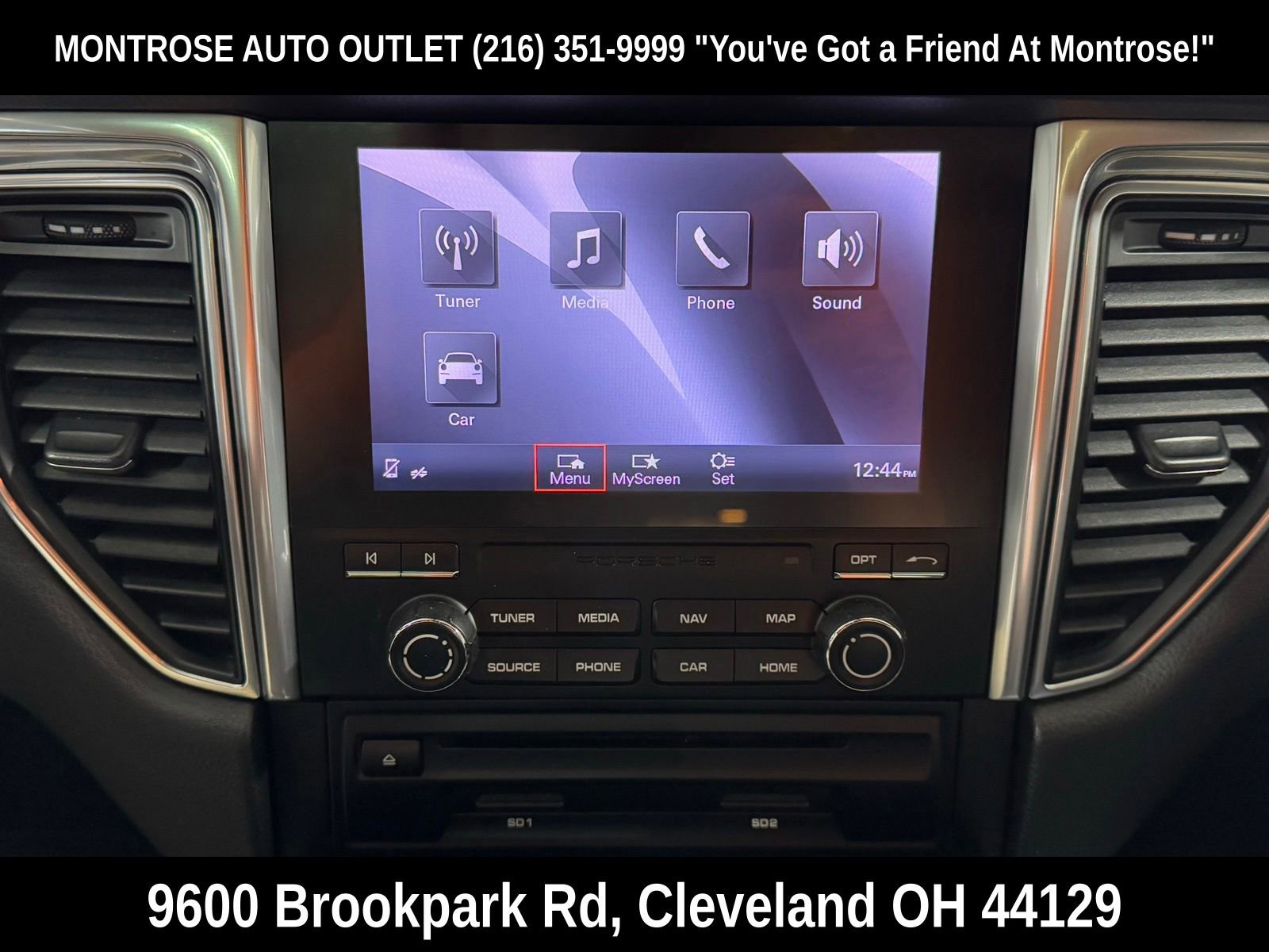 Used 2017 Porsche Macan image 26