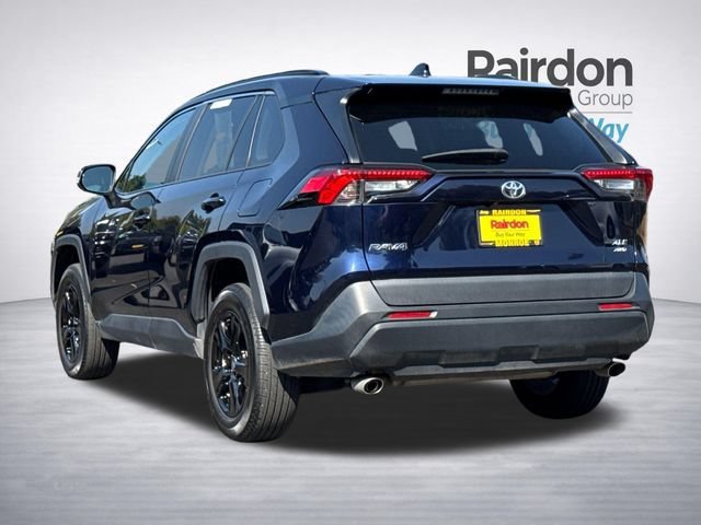 Used 2021 Toyota RAV4 XLE w/ XLE Grade Weather Package AWD/4WD image 6