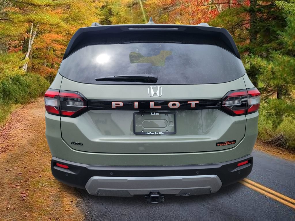 New 2026 Honda Pilot TrailSport image 7