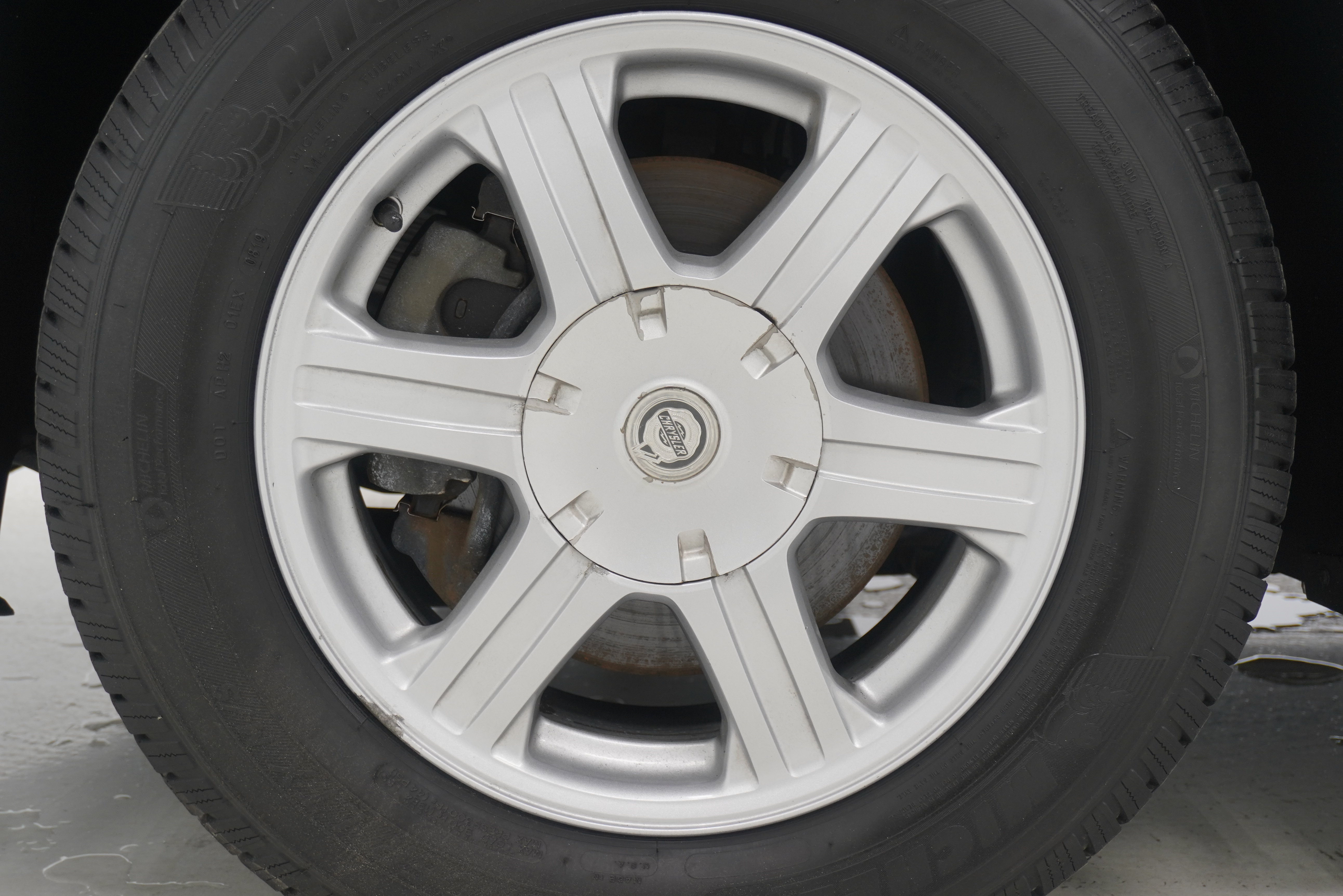 Used 2005 Chrysler Pacifica Touring FWD image 27