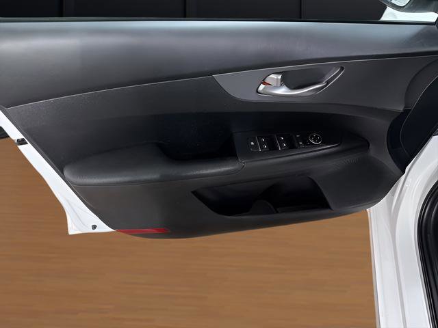 Used 2019 Kia Forte LXS image 10