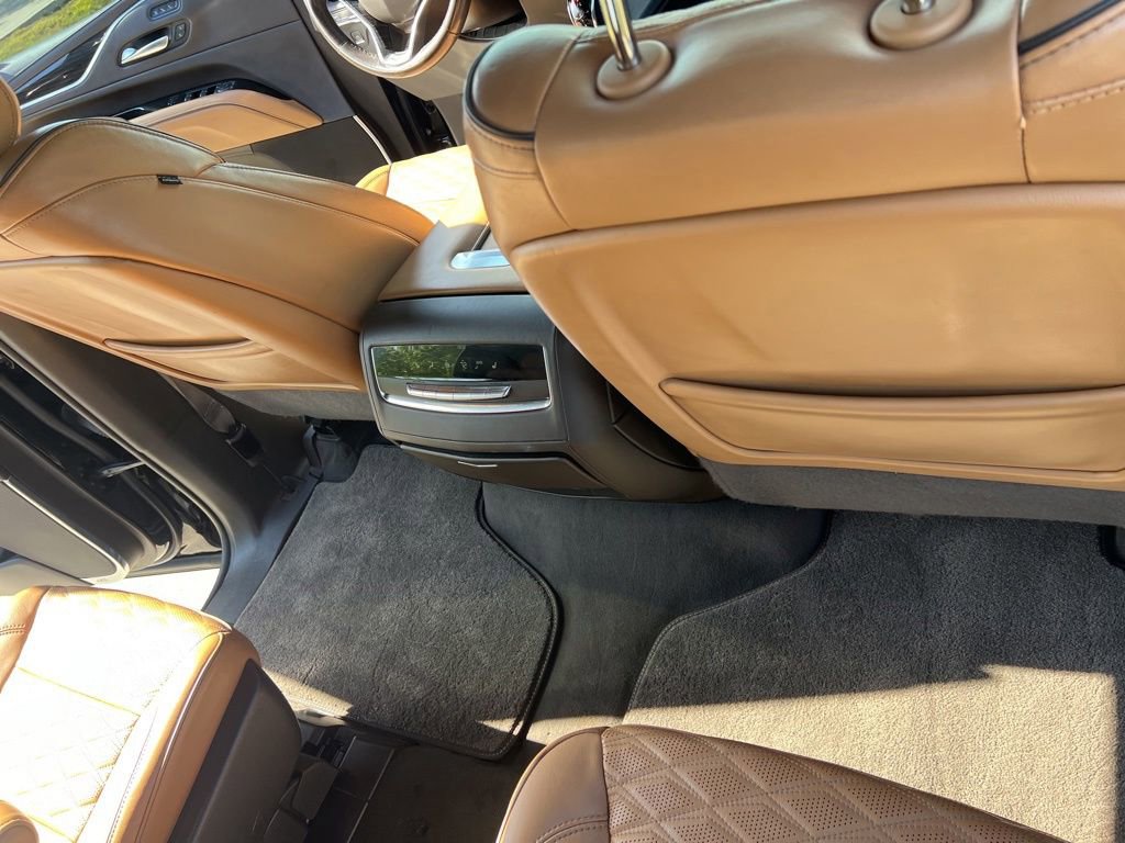 Used 2022 Cadillac Escalade Premium Luxury RWD image 44