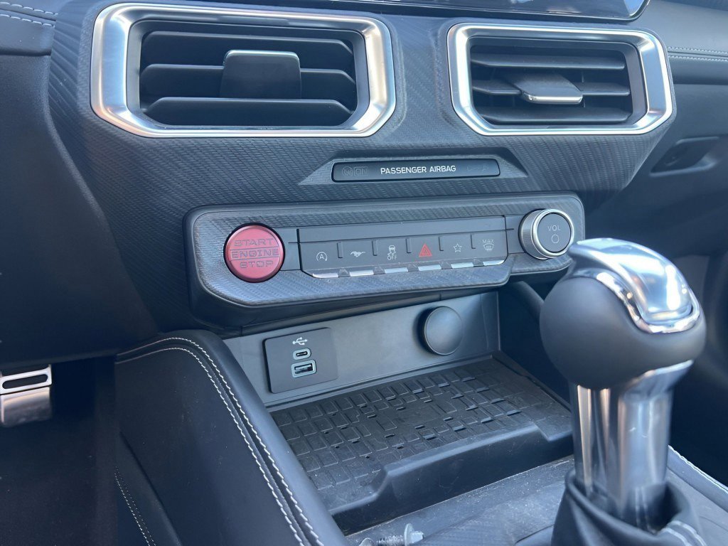 Used 2024 Ford Mustang Premium image 22