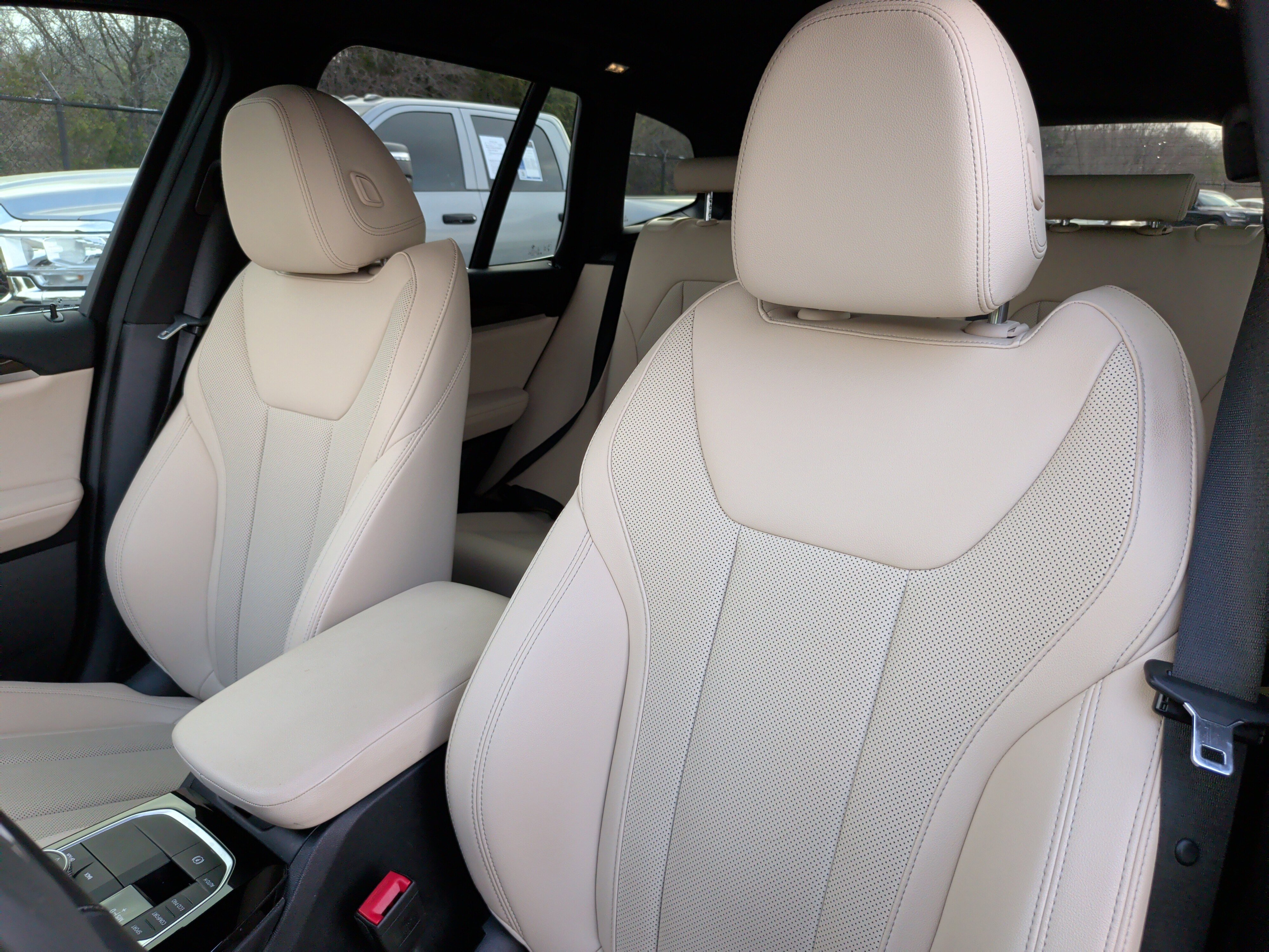 Used 2024 BMW X3 sDrive30i w/ Convenience Package image 25