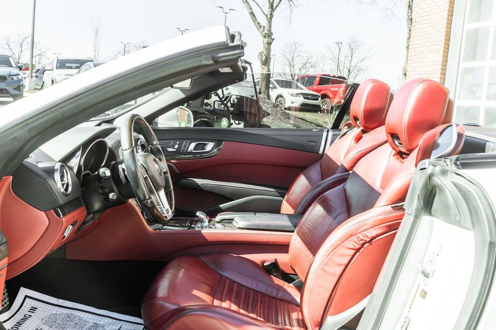 Used 2015 Mercedes-Benz SL 400 image 25