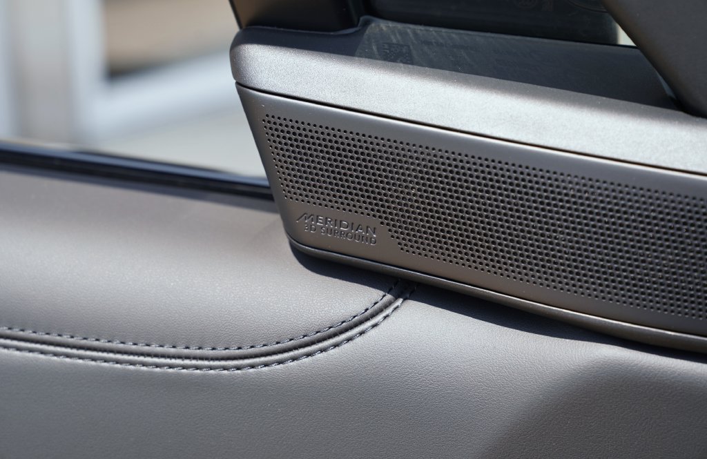New 2026 Land Rover Range Rover SE AWD/4WD image 10