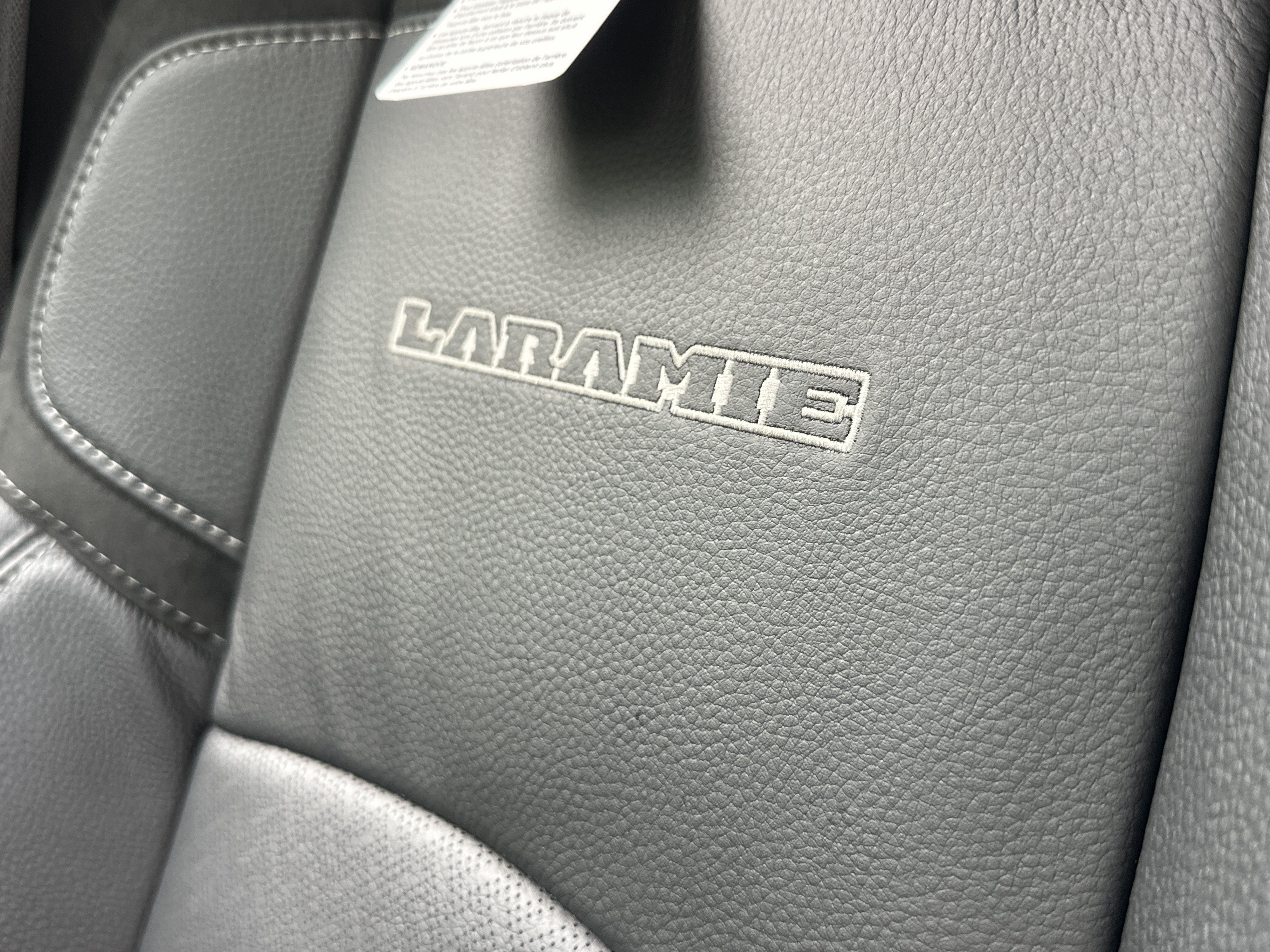 New 2026 RAM 2500 Laramie AWD/4WD image 5