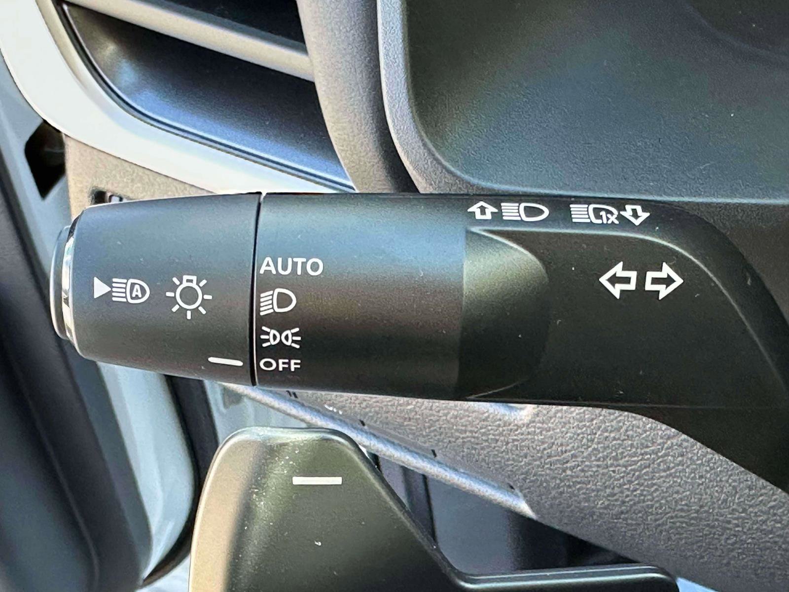 Used 2026 Nissan Rogue SV image 24