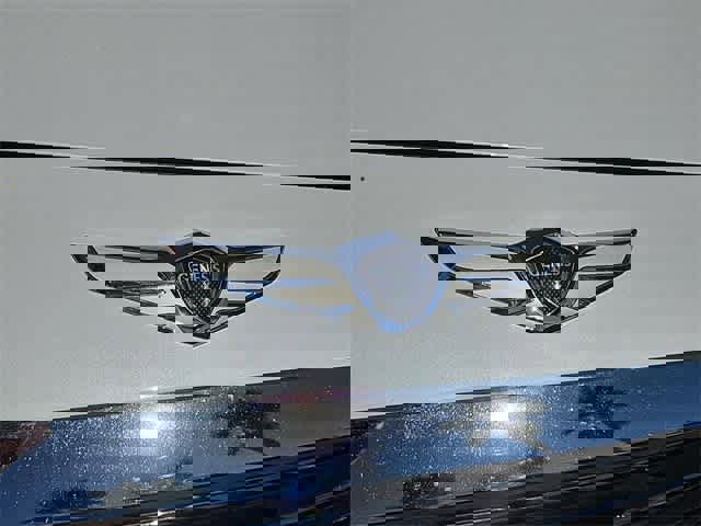 Used 2019 Genesis G90 3.3T Premium image 11