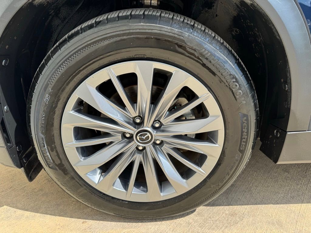 Certified 2024 MAZDA CX-90 3.3 Turbo w/ Preferred Plus image 10