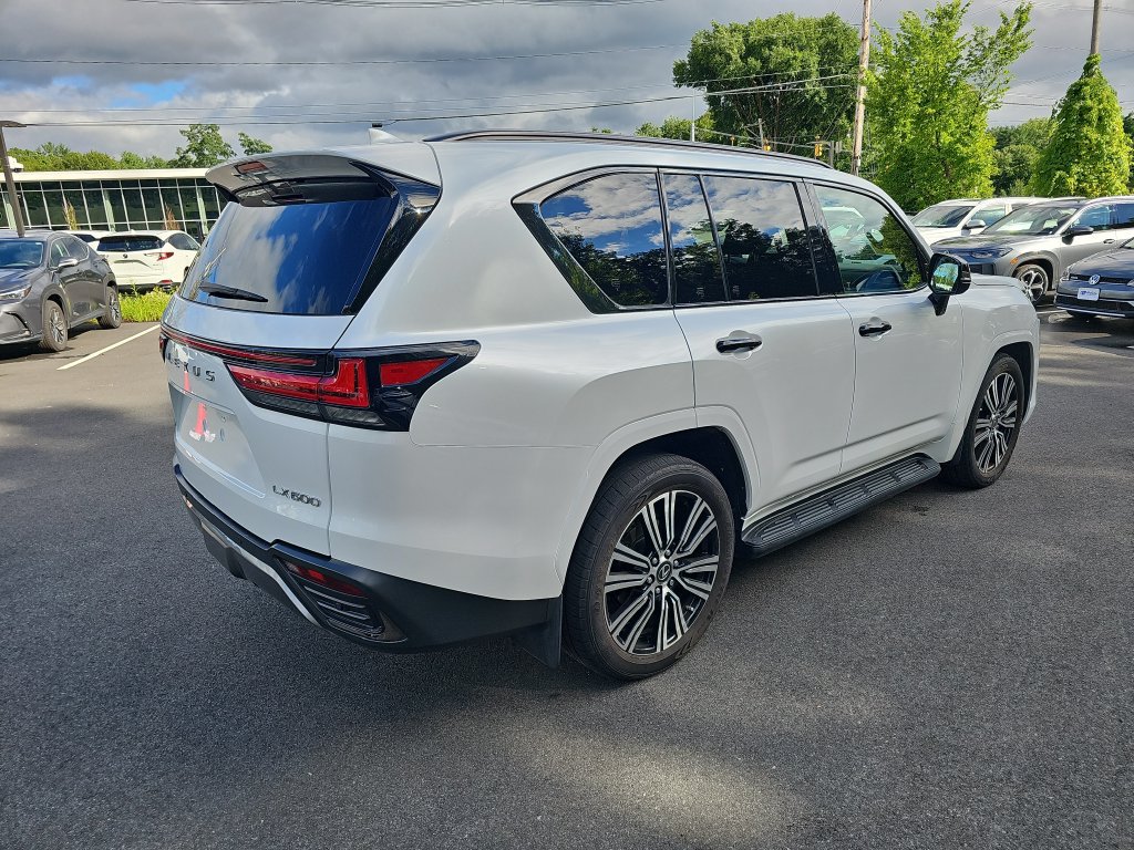 Used 2023 Lexus LX 600 4WD w/ Appearance Package image 5