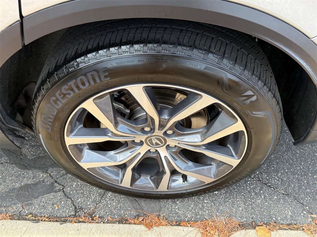 Certified 2023 Acura MDX FWD w/ Technology Package image 7