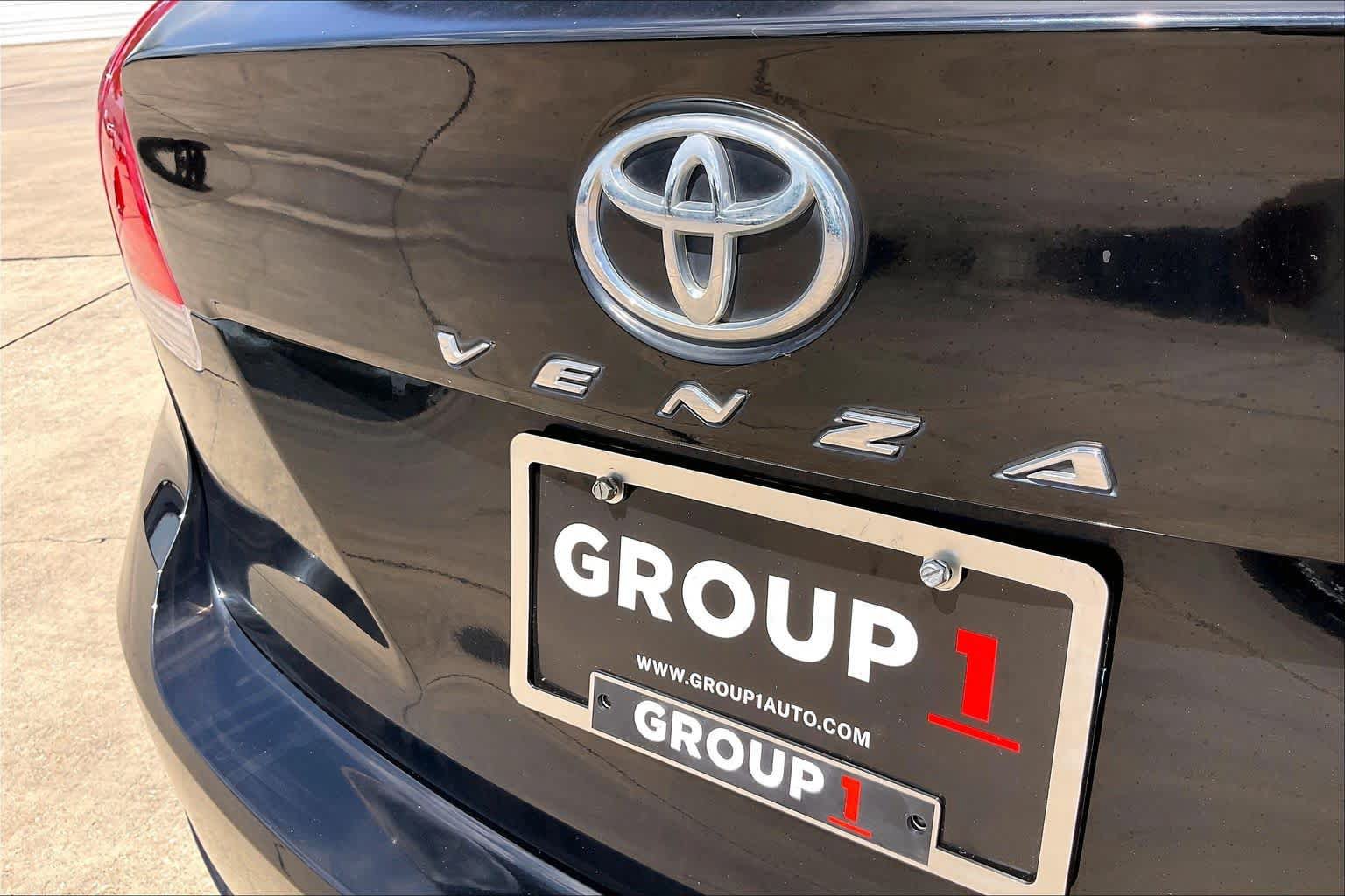 Used 2011 Toyota Venza w/ Leather Pkg FWD image 8