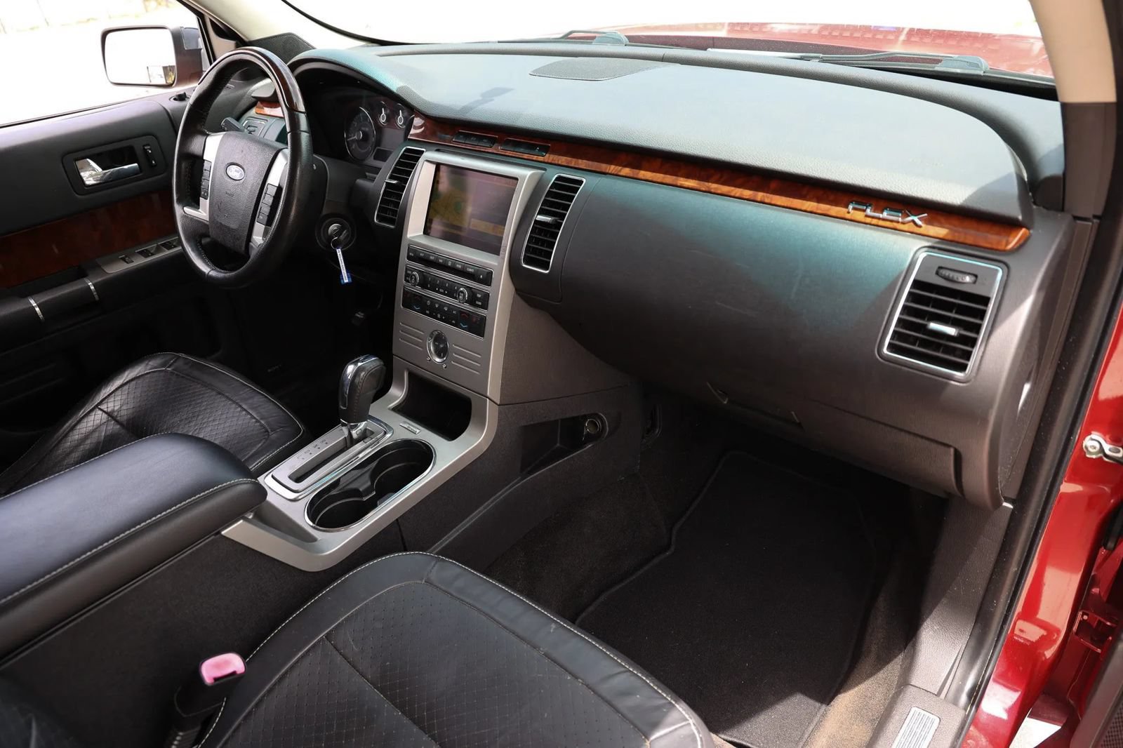 Used 2009 Ford Flex Limited FWD image 27