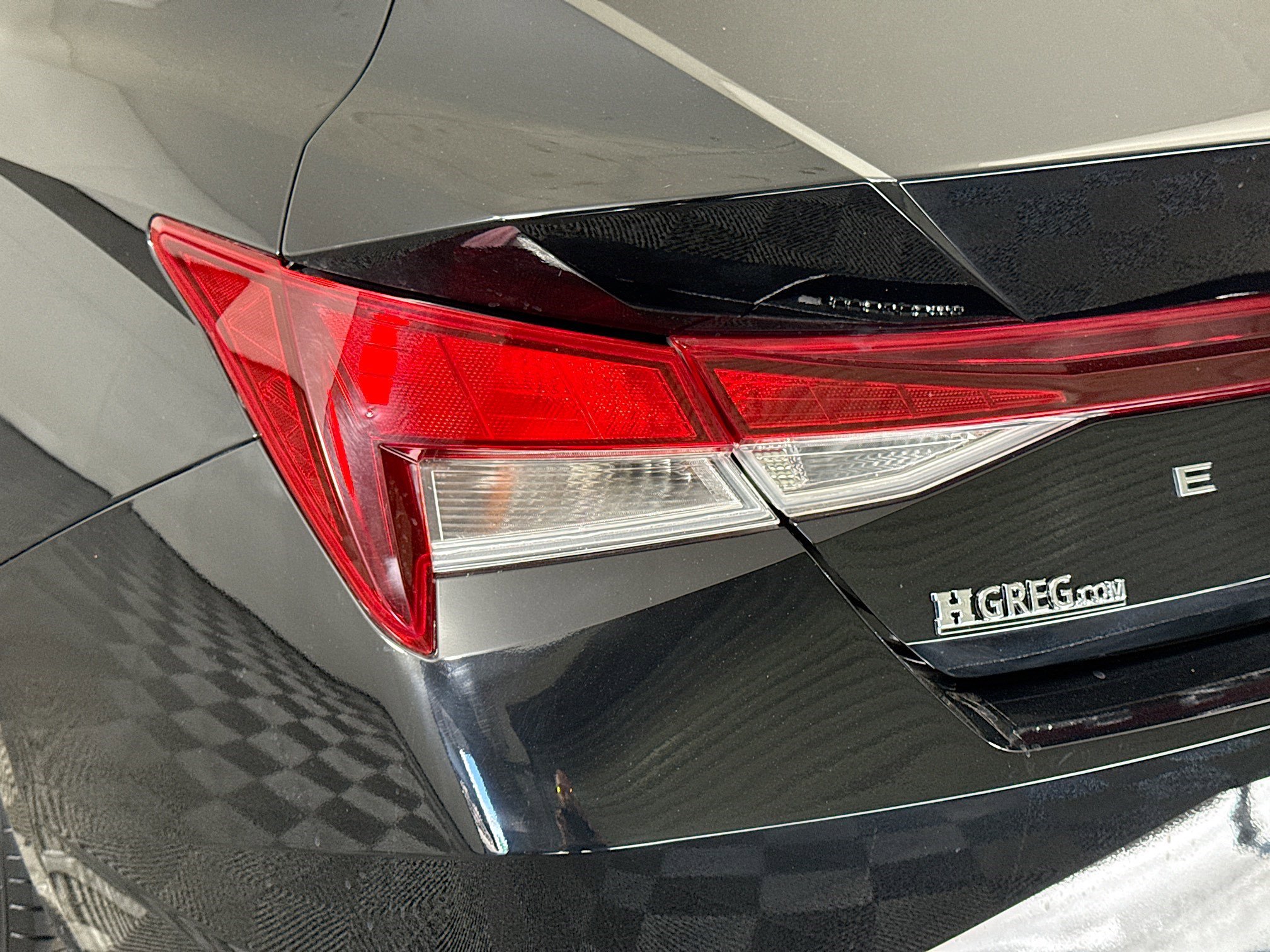 Used 2023 Hyundai Elantra SE w/ Cargo Package image 35