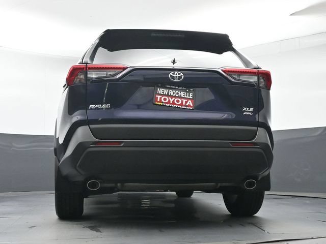 Certified 2024 Toyota RAV4 XLE AWD/4WD image 32