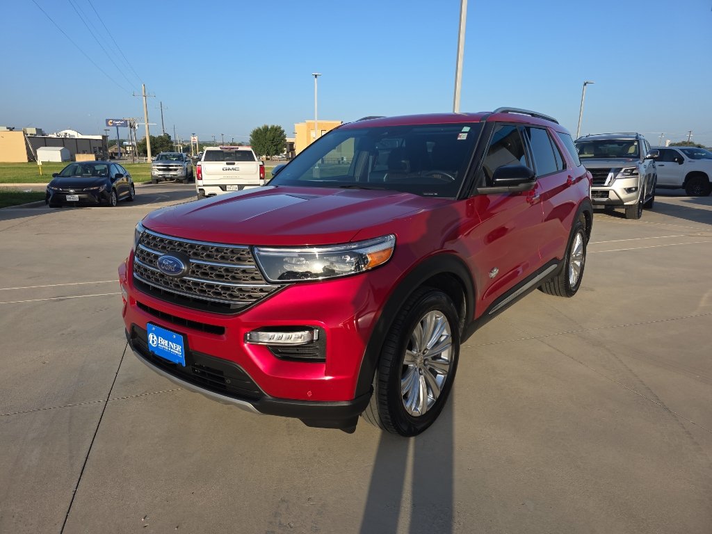 Used 2022 Ford Explorer King Ranch w/ Technology Package AWD/4WD image 3