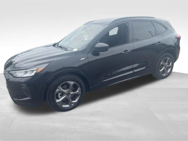 Used 2024 Ford Escape ST-Line FWD image 2