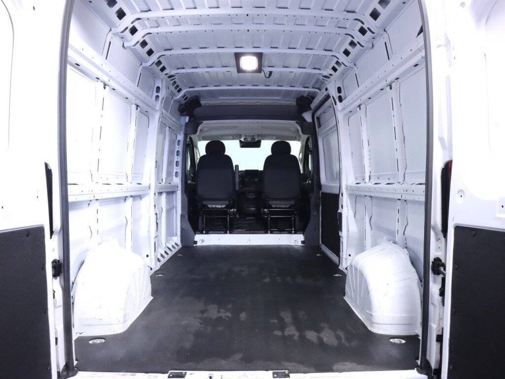 Used 2023 RAM ProMaster 2500 image 30