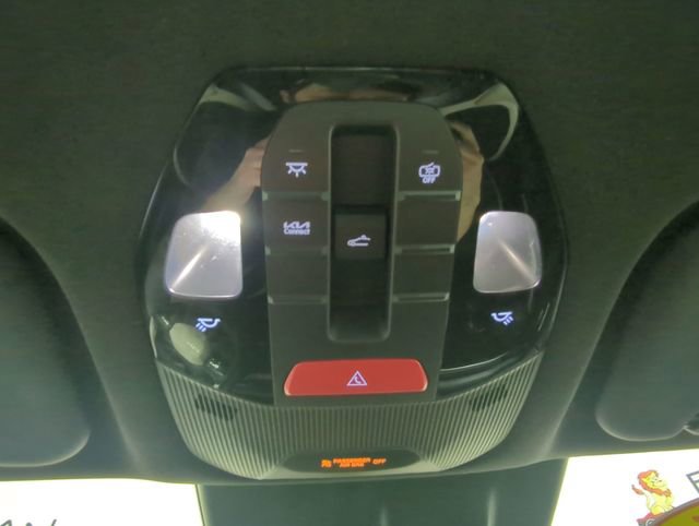 Used 2025 Kia K4 GT-Line w/ GT-Line Premium Package FWD image 25