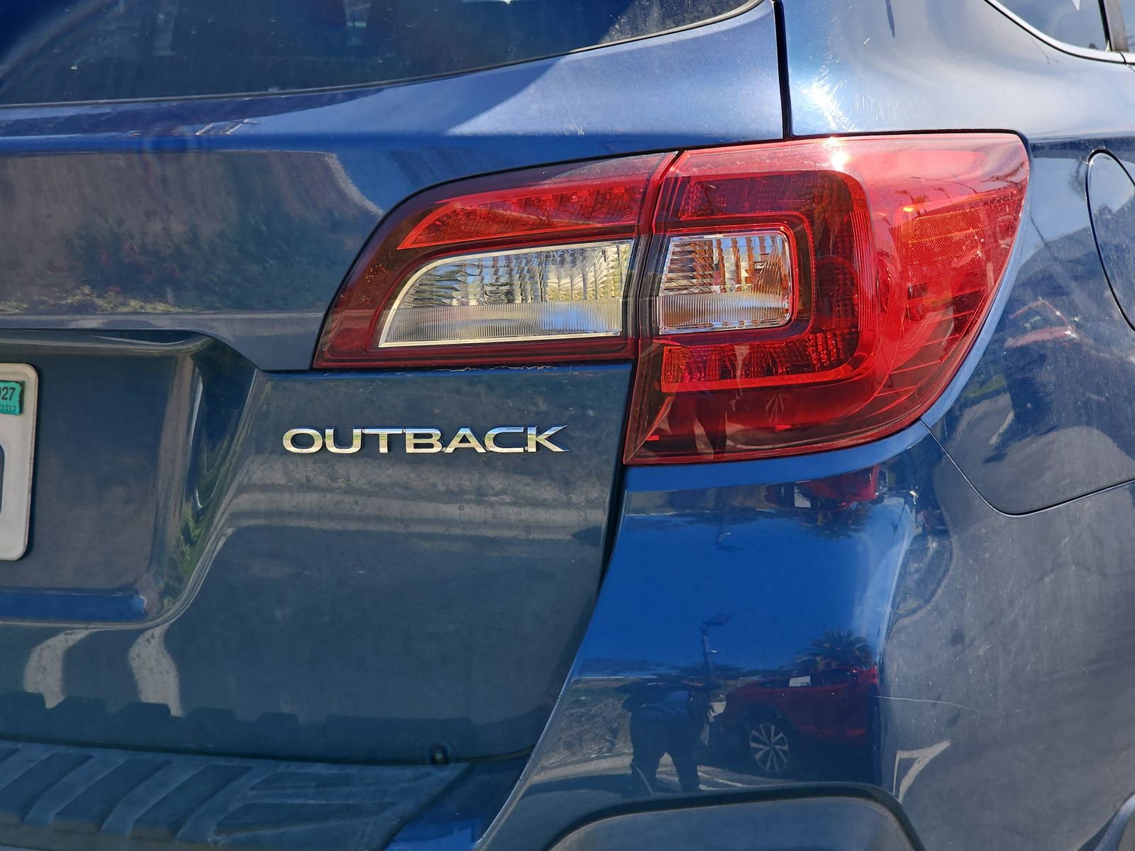 Used 2019 Subaru Outback 2.5i Premium AWD/4WD image 11