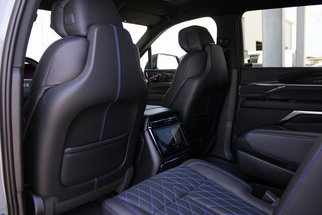 New 2026 Cadillac Escalade IQ Luxury 1 image 37