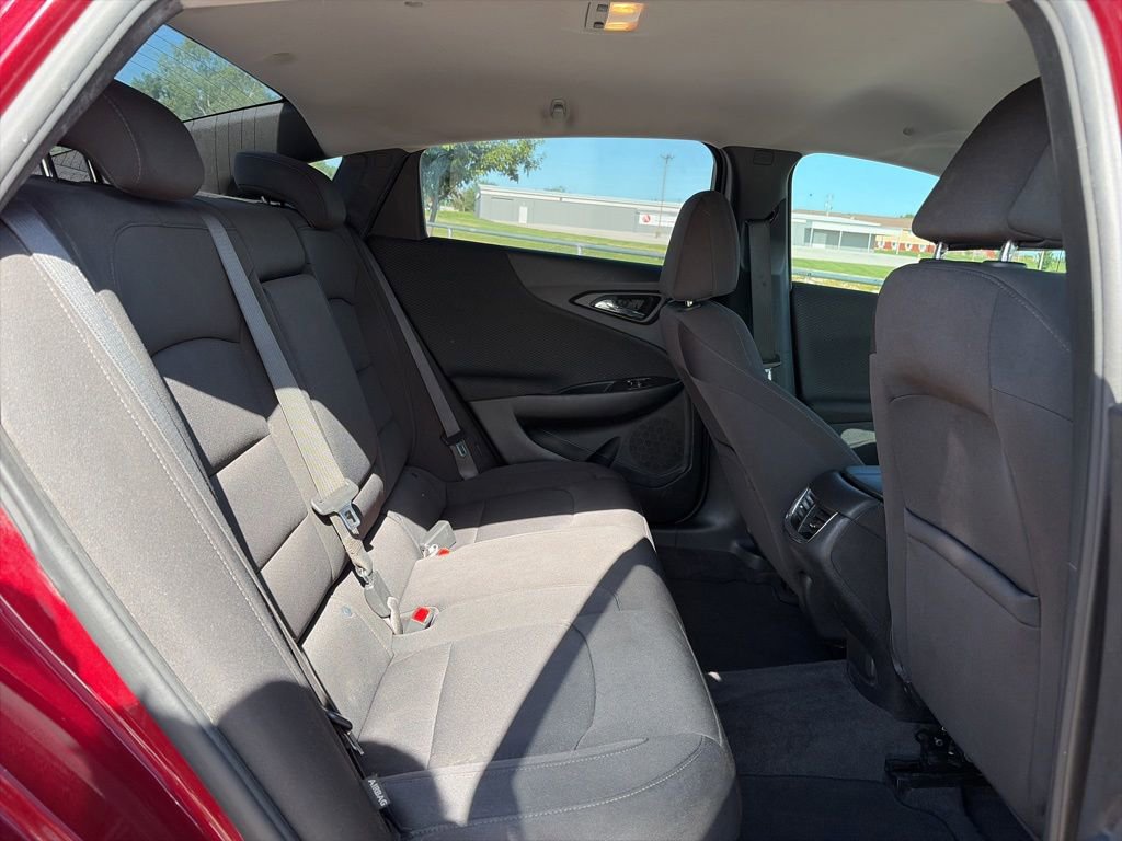 Used 2019 Chevrolet Malibu LT w/ Driver Confidence Package FWD image 31