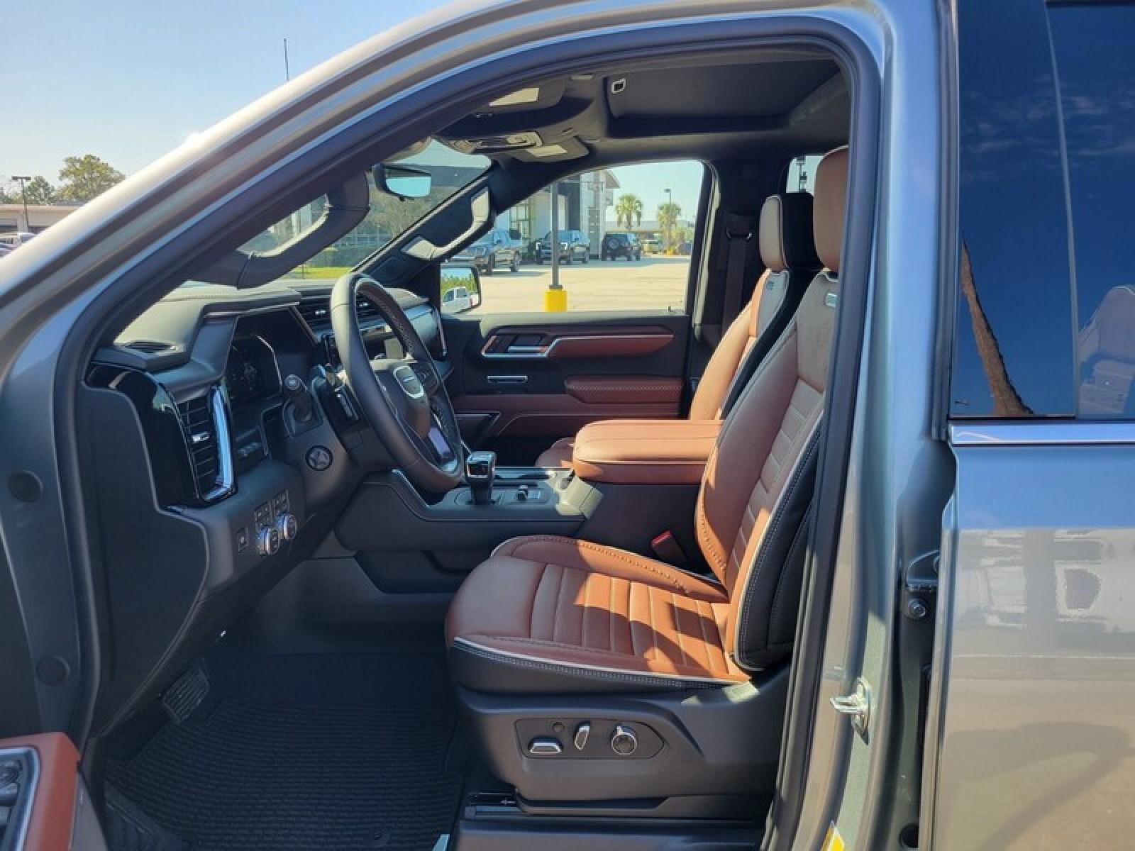 New 2026 GMC Sierra 1500 Denali Ultimate image 12