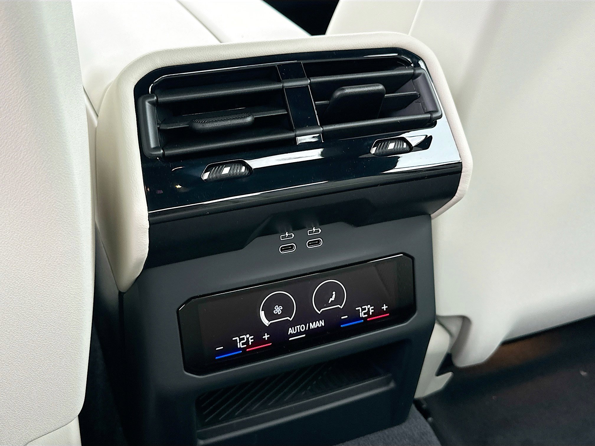 New 2026 BMW 530i w/ Convenience Package image 20