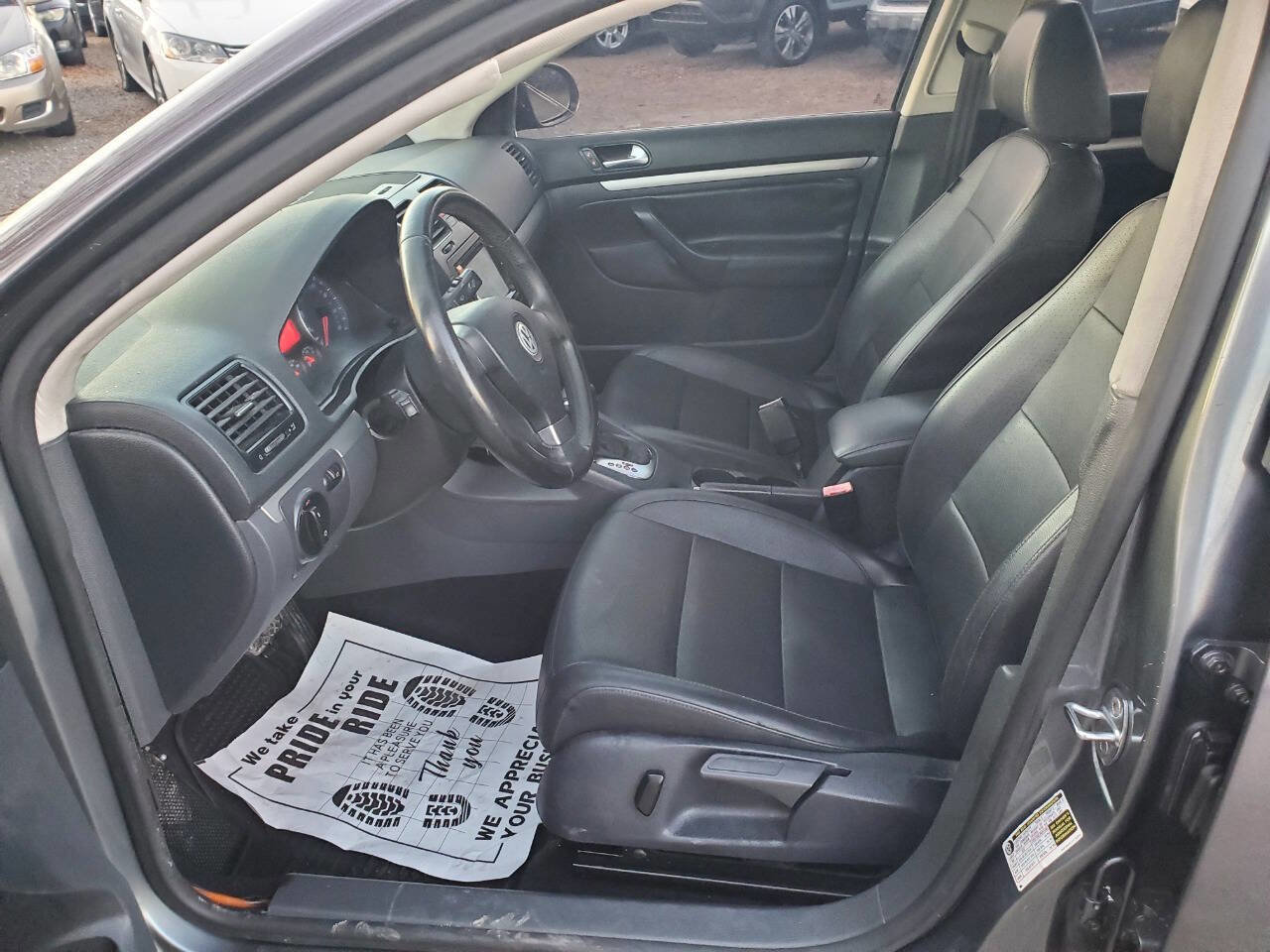 Used 2009 Volkswagen Jetta SE image 10