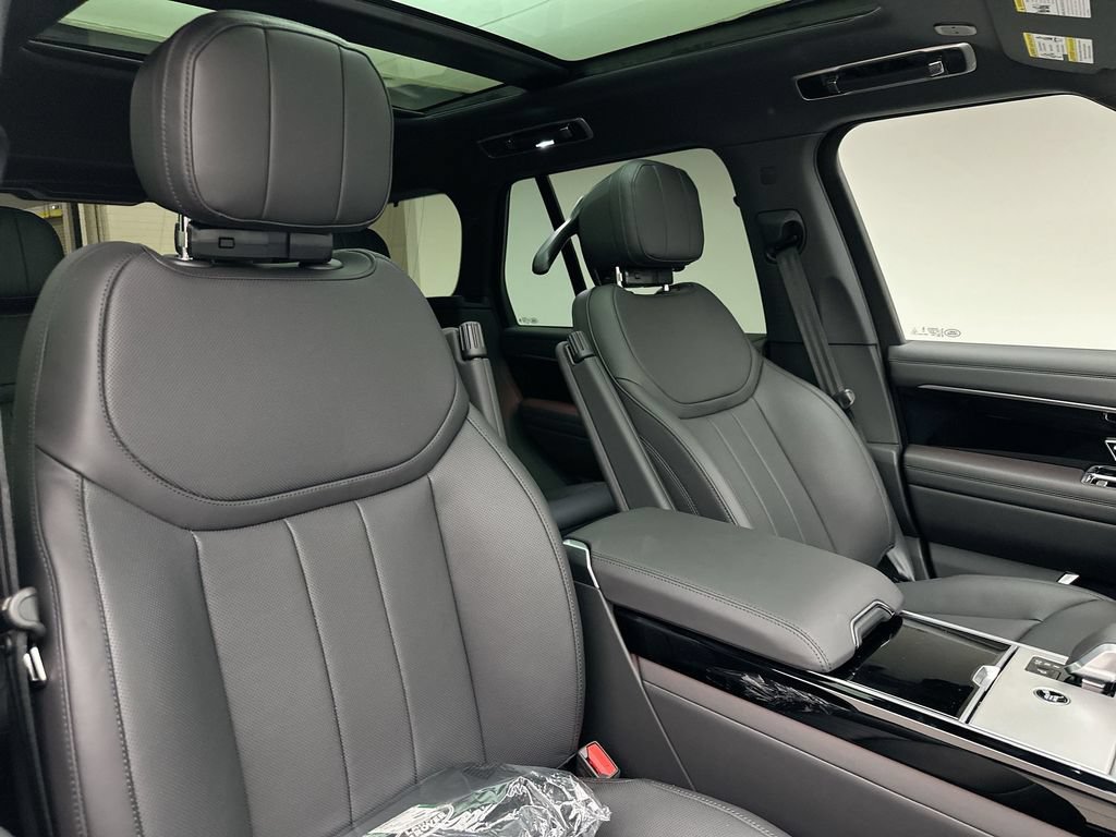 New 2026 Land Rover Range Rover SE AWD/4WD image 6