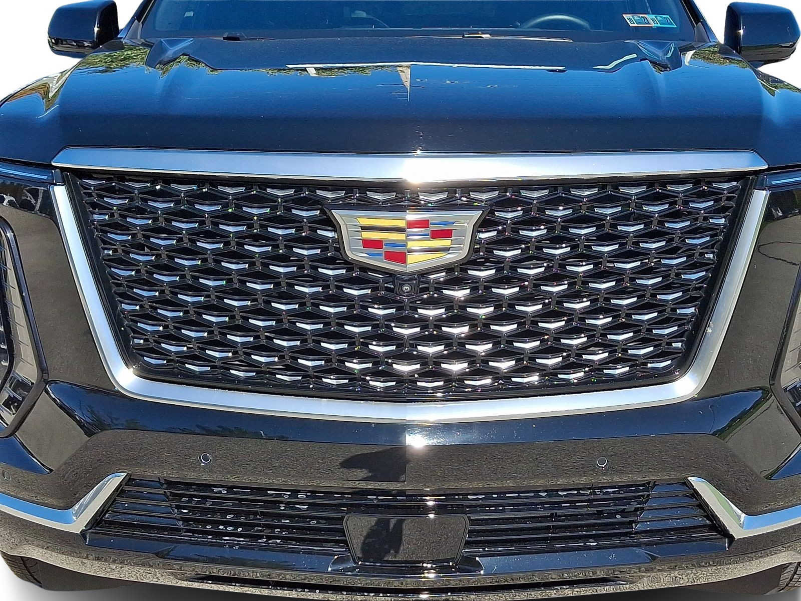 Certified 2025 Cadillac Escalade Premium Luxury w/ Touring Package AWD/4WD image 8