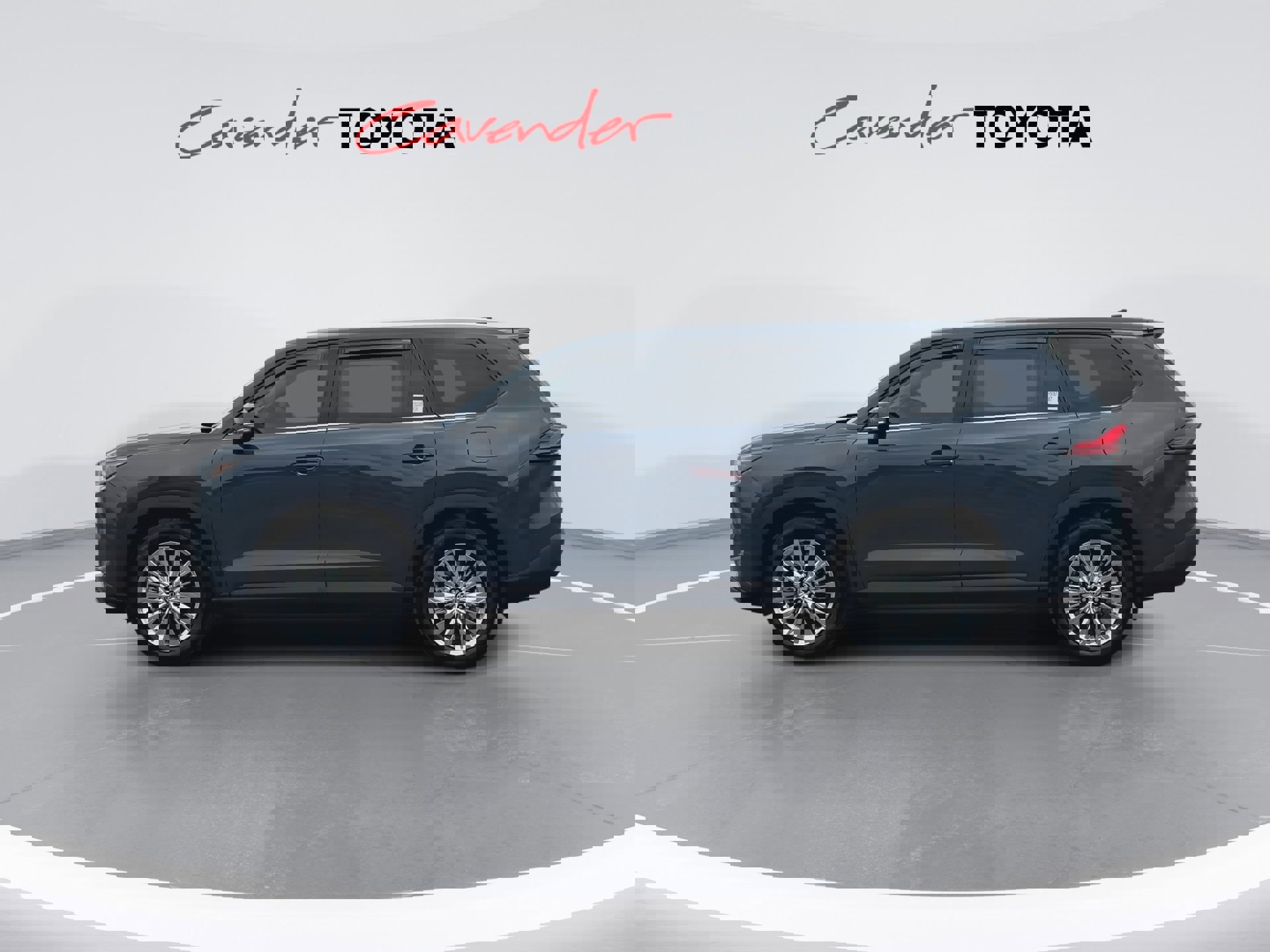 Certified 2024 Toyota Grand Highlander Platinum image 5