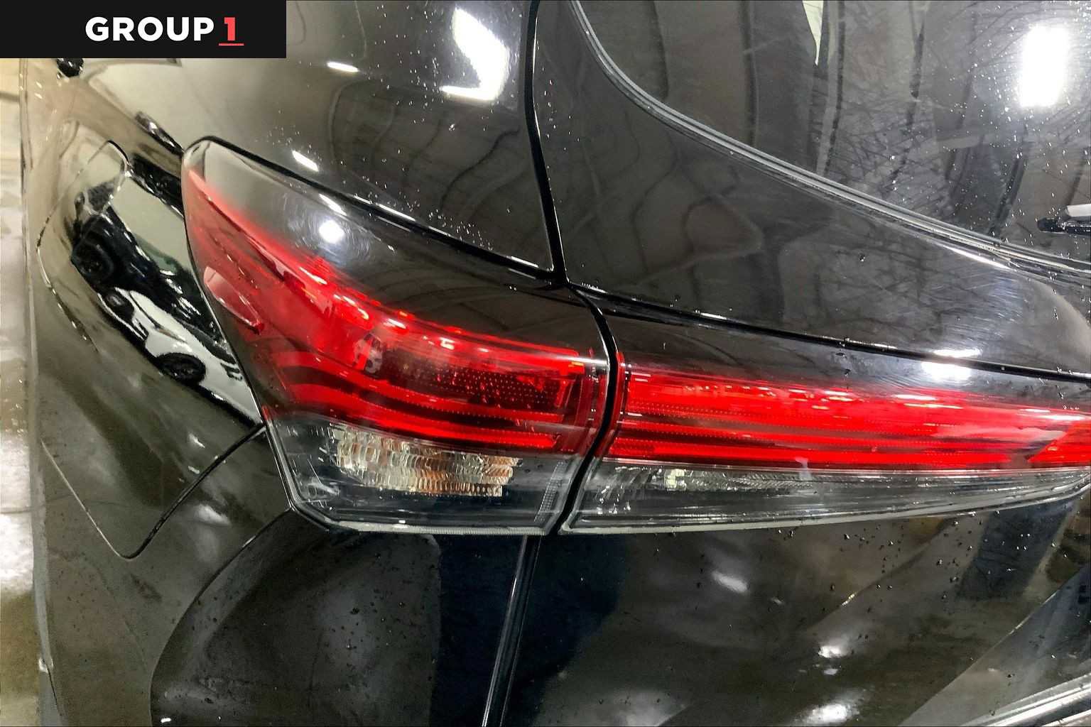 Certified 2021 Toyota Highlander XLE image 29