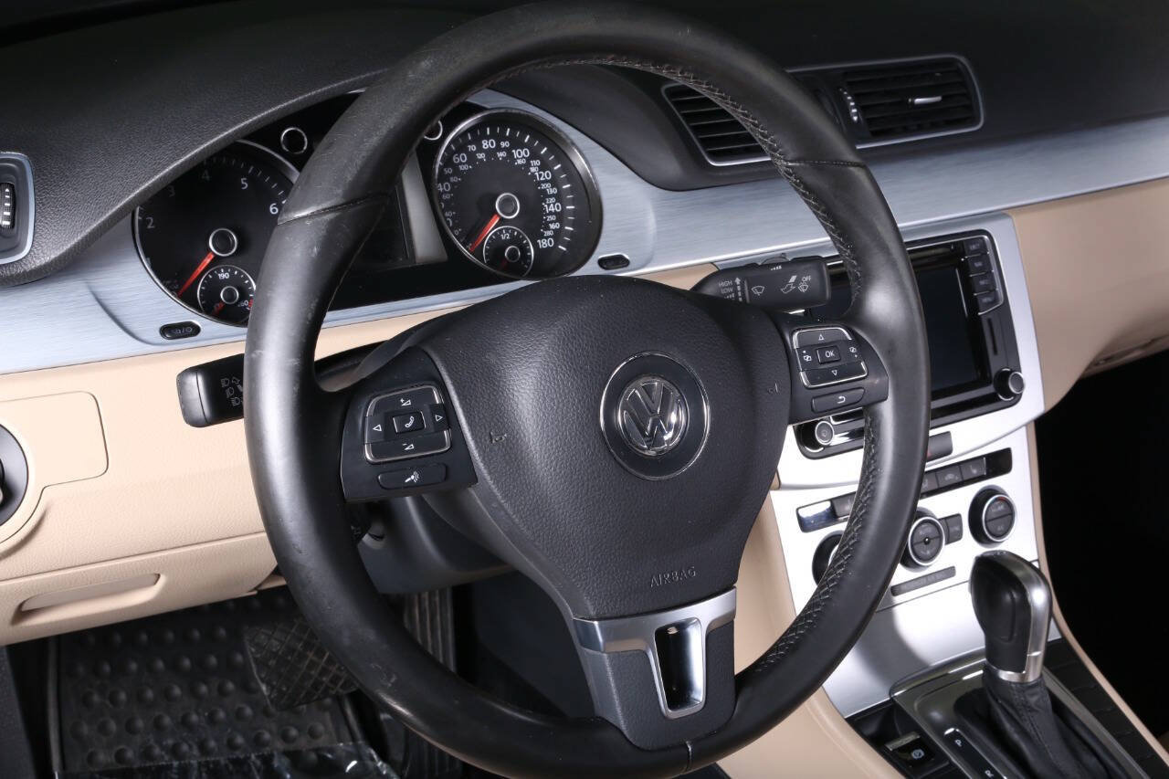 Used 2016 Volkswagen CC Sport FWD image 33