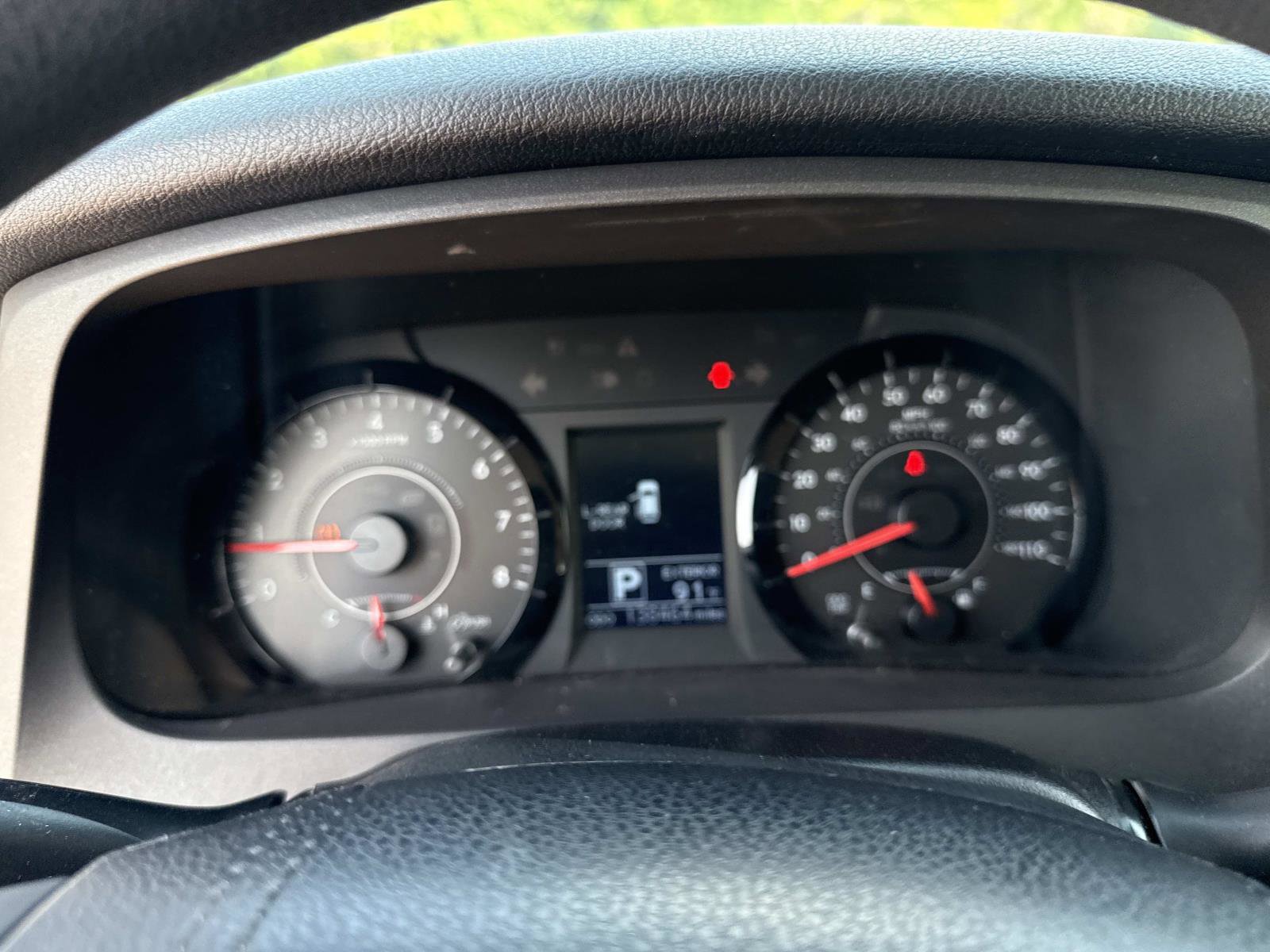 Used 2015 Toyota Sienna LE image 27
