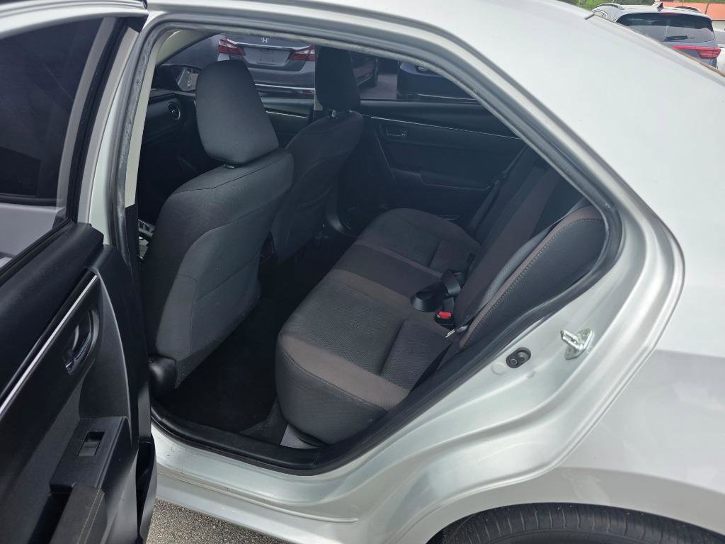 Used 2019 Toyota Corolla LE image 7