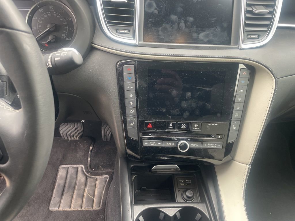 Used 2023 INFINITI QX55 Luxe w/ Cargo Package image 9